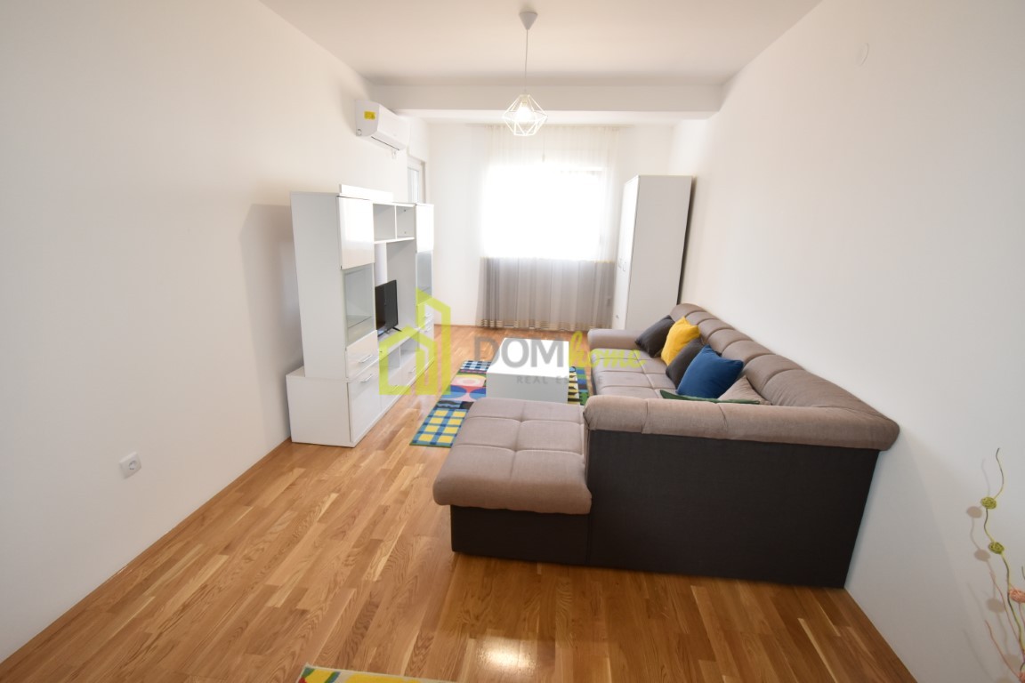 Jednosoban stan 53m2, Ljubović